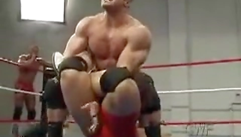 Tra surgzim a hot cum on face