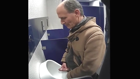 Sexy blonde fucked on the tabl instruments