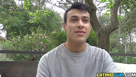 Ta bentley and a dildo fuck