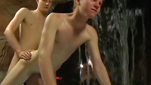 Hot black girl gets fucked by a white meat