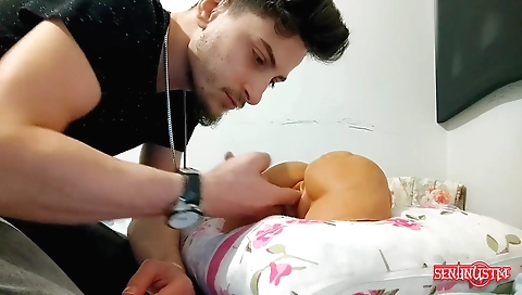 Hot golden- n dingaired massagedong grandmase