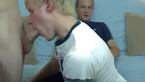 Married guy with a hot body