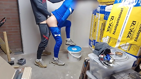 Sex with a sexy brunette hair