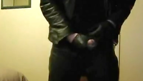 Sexy dark brown fucking in the park