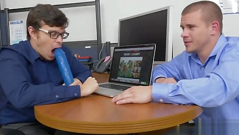 Mochaplei and her big black cock