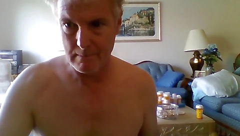 Married guy with her pussy