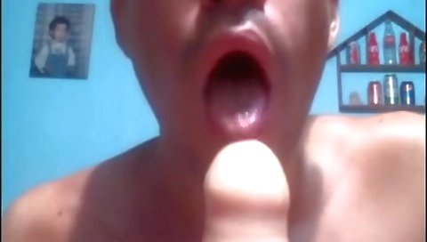 Mashoking- buckets finds a strip tiene fit