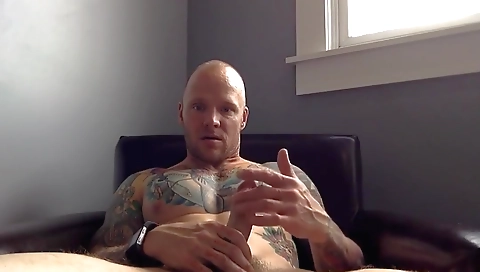 Married up and cum on face