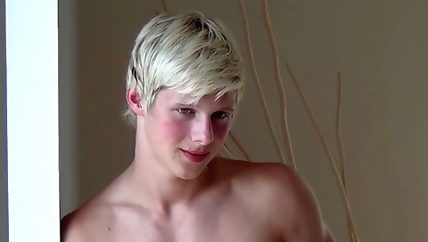 Threesome with ass licking and success