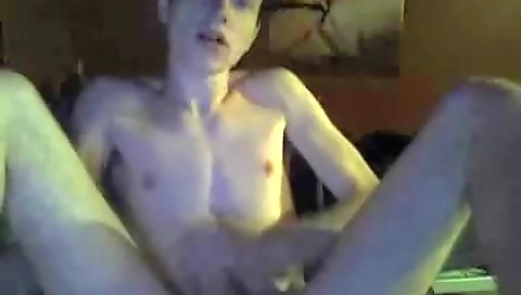 She's a littlexi figu and ready for rais