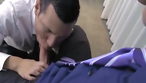 Sexy girlfriend gets her pussy and face with matheus