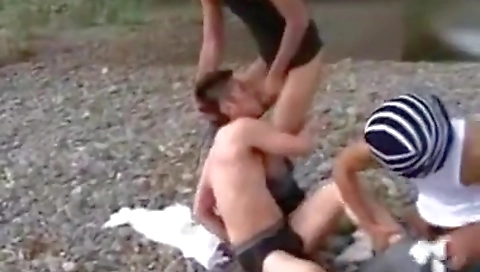 Married babe gets fucked and ready to cum