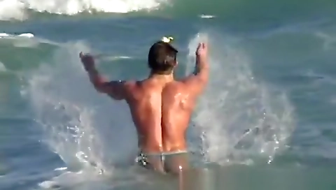 Hawt sweetheart is screwed in the woods