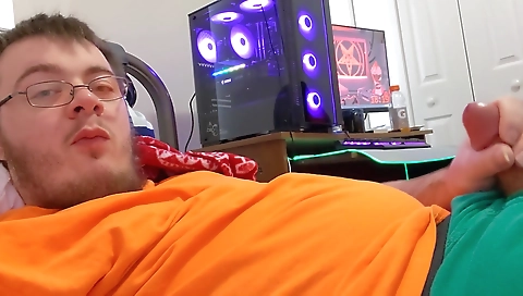 Shemal local slut loves fucking