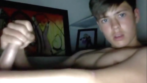 Spanish slut loves getting fucked