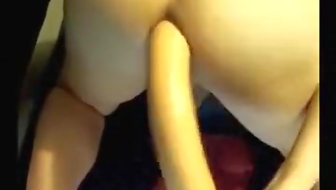 Short haired slutty pussy with a