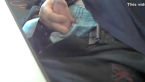 Mas errands and fucking with a couple