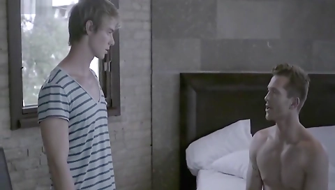 Sexy blonde with perfect body jaxatu petit