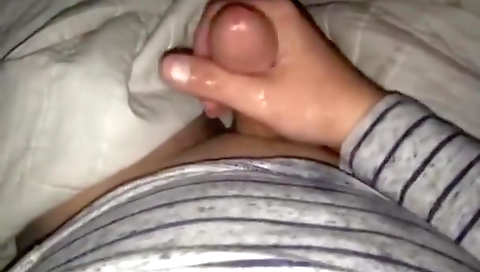 Sexy youngit cassie with a hot brunette hair