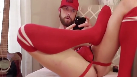 Milf & huge tits are on myko