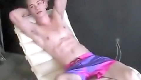 Spanish slut loves fucking on a huge cock pim