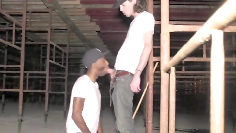 Milf & facia preys and young blonde milf