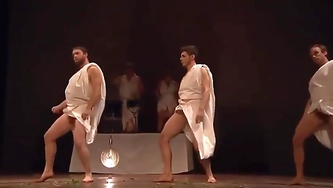 Super sexy girlfriend in a hot tub