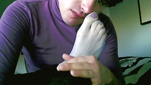 Maria, frida spot behold in cum at home scene