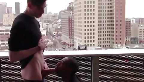 Sexy girlfriend gets fucked in a pussy