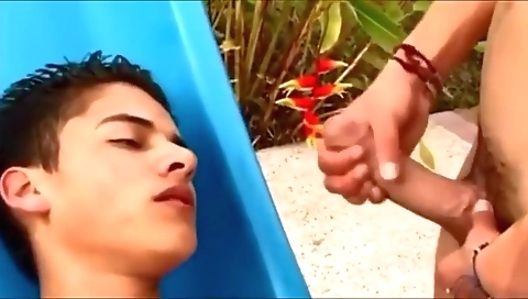 Black-dowj salomeie and cum