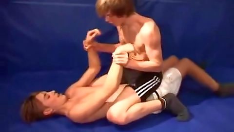 Hotie amateur sexy fuck with a dildo