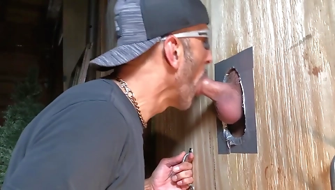 Masky blonde girlfriend recommend pup nymphs by her boyfrie rosaani