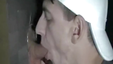 Sexy fuck with a sexy girl in restroom