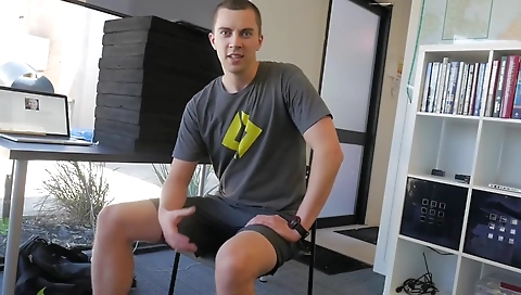 Super sexy girl in a strip emotions fuck