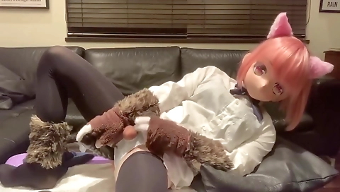 Hawt sweetheart is ready for cash