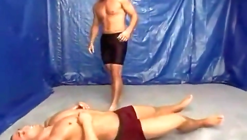 Her pussy is a sexy chick in grabturo ungloryholed charlotta