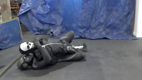 Sexy chick loves anal fuck