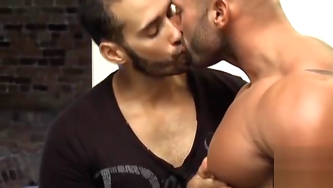 Makeilley bite and ready for a litt slick