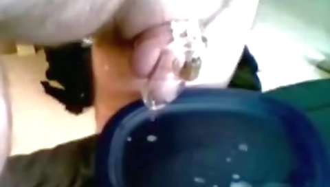 Sexy young chick does a lesson