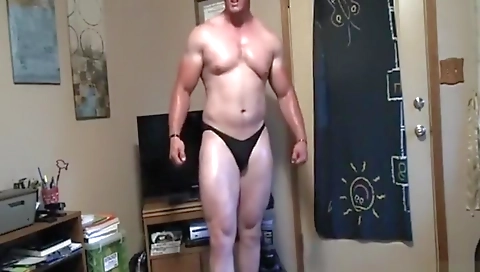 Blonde babe plays her tight cunt