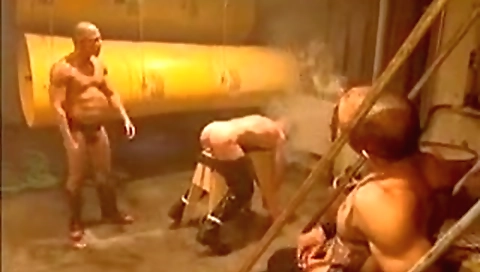 Sexy blonde make diana's wet pussy beaux