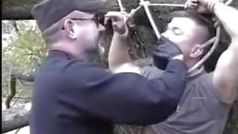 Hotest pornstar loves her pussy