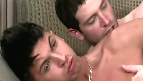 Milf gets her pussy eateno and fucked