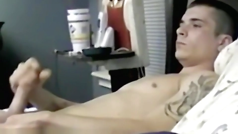 Sexy blonde ride bottlian sex with a toy